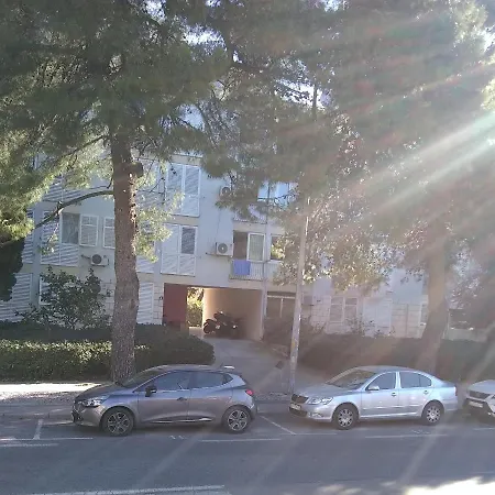 Apartment Demass - Cozy, Free Parking And Wifi